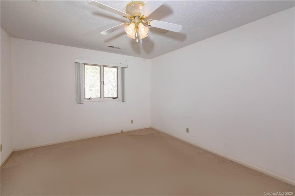13 Brooks Road Brevard, NC 28712 - Photo 21 of 44 Gallery Image 21