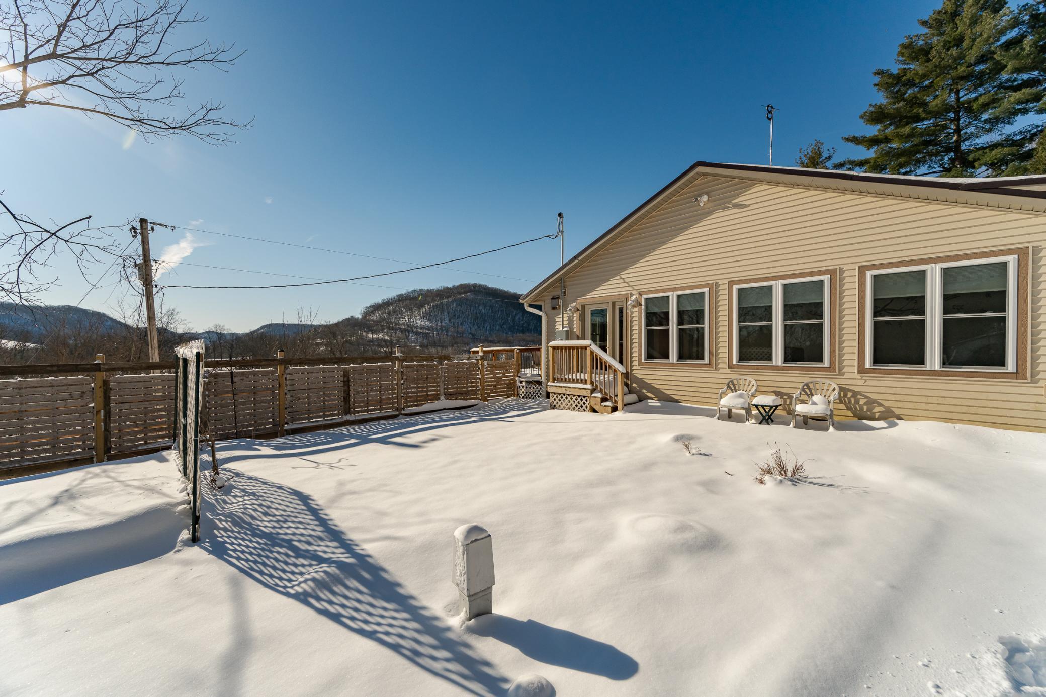 24413 Pickwick Loop Road Winona, MN 55987 - Photo 36 of 50