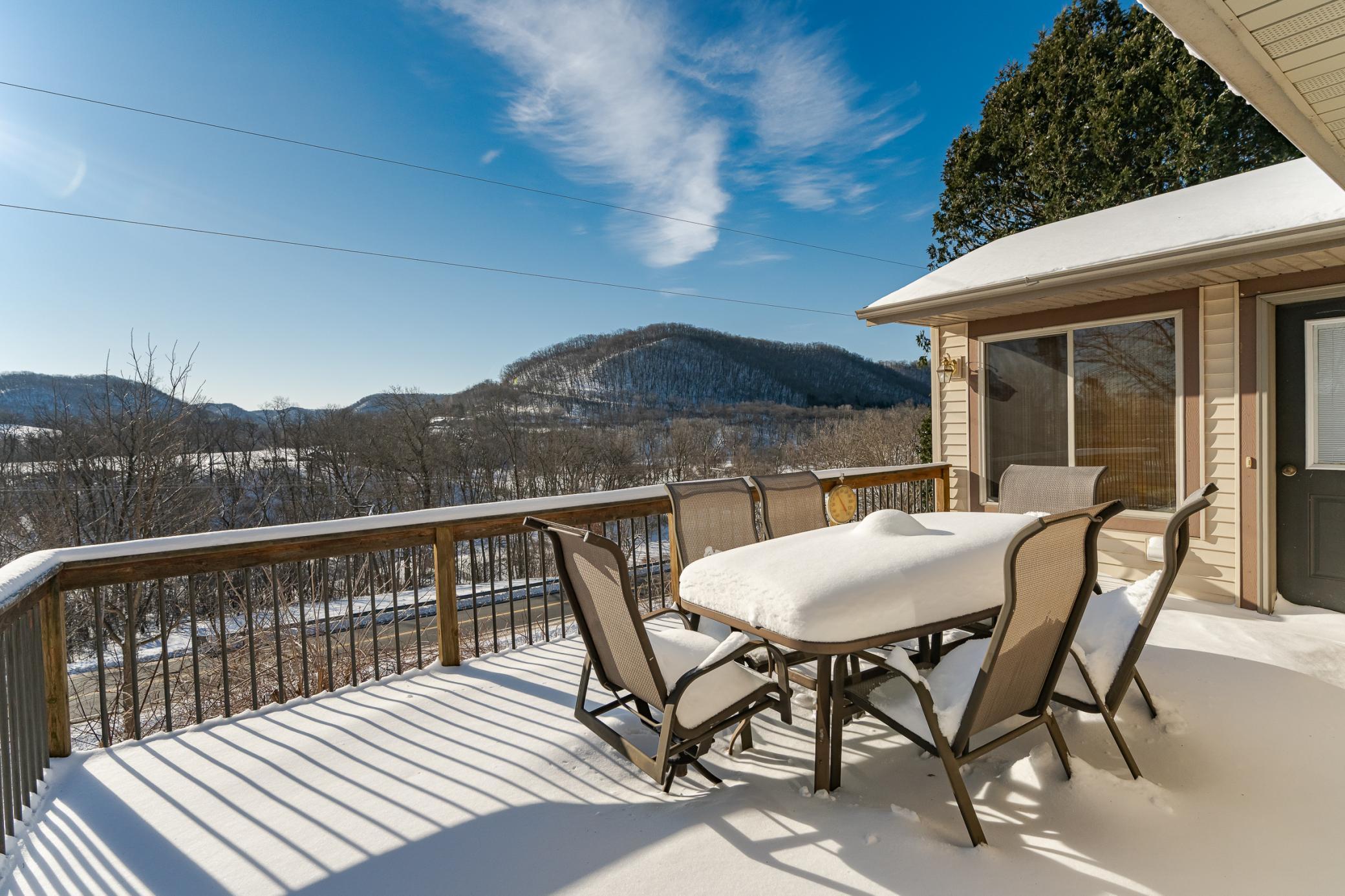 24413 Pickwick Loop Road Winona, MN 55987 - Photo 6 of 50