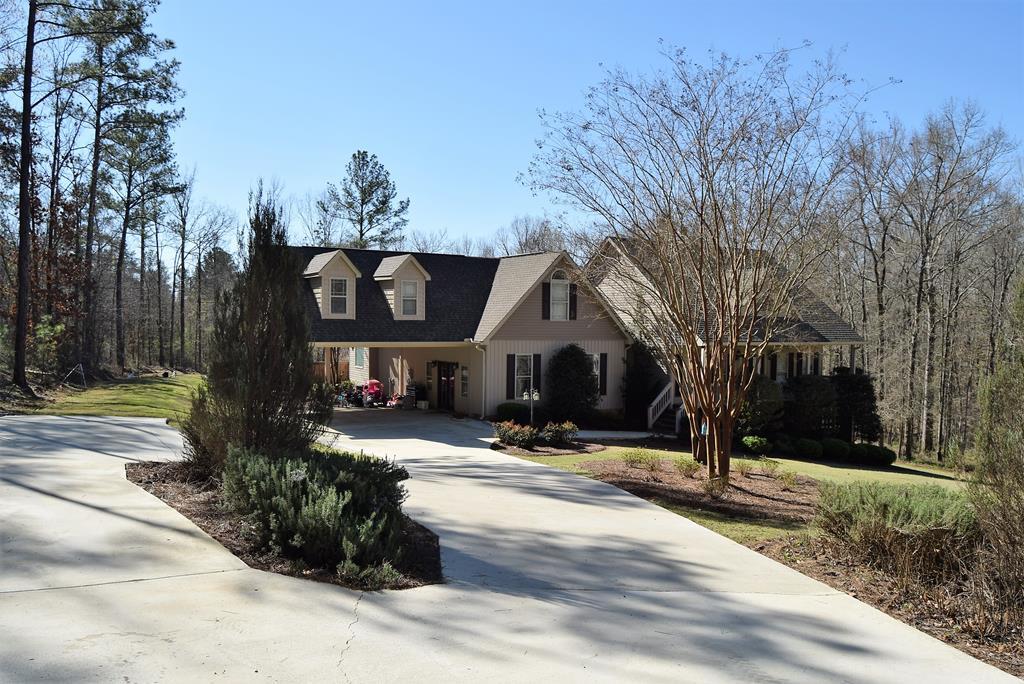 781 McKay Road Gray, GA 31032 - Photo 36 of 36 a front view of a house with a yard