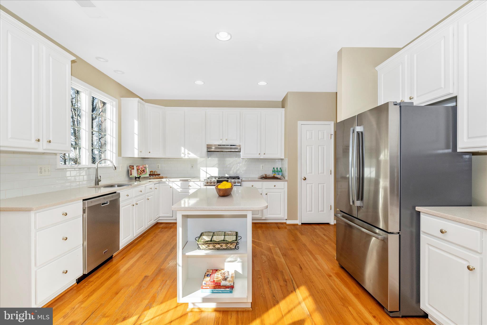 15274 Ridge Hunt Drive Woodbine, MD 21797 - Photo 12 of 50 Kitchen