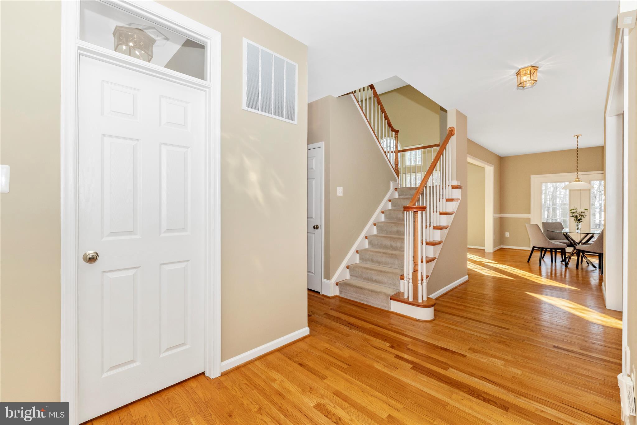 15274 Ridge Hunt Drive Woodbine, MD 21797 - Photo 4 of 50 Foyer
