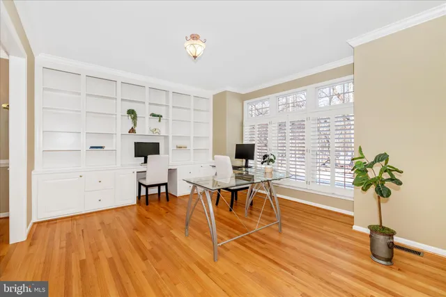 $998,000 | 15274 Ridge Hunt Drive, Woodbine, MD 21797