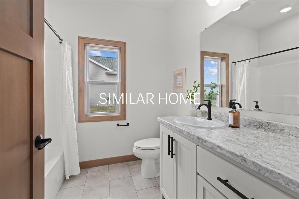W5759 Roundstone Place Menasha, WI 54952 - Photo 15 of 30