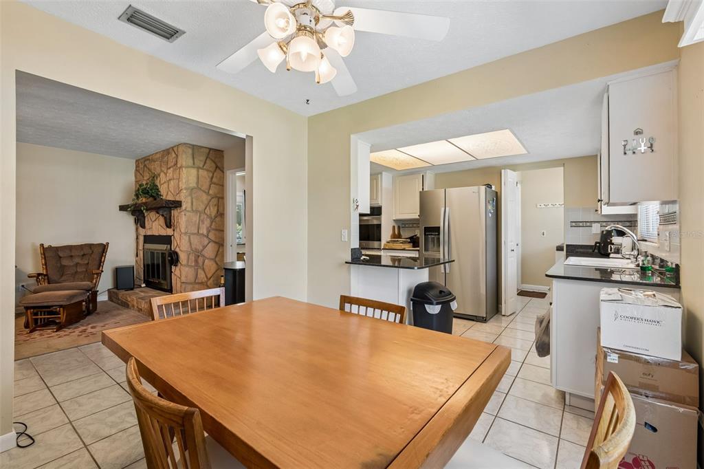2321 Wooten Road Dover, FL 33527 - Photo 17 of 54 Gallery Image 17