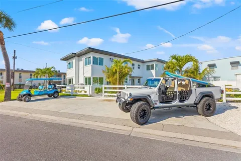 $1,999,900 | 650 70th Avenue, St. Pete Beach, FL 33706