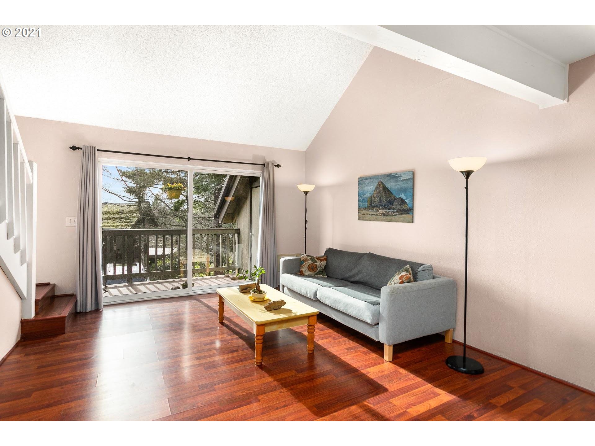 7530 Southwest Barnes Road, Unit C Portland, OR 97225 - Photo 2 of 25 Gallery Image 2