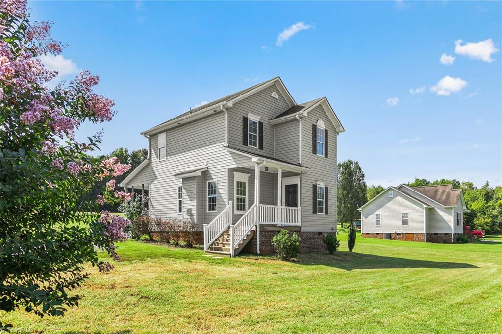 1357 Crawford Road Graham, NC 27253 - Photo 5 of 36 Gallery Image 5