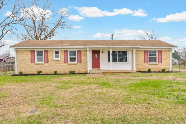 $1,395 | 2215 Green Acres Drive, Clarksville, TN 37042