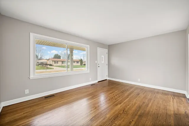 $1,395 | 2215 Green Acres Drive, Clarksville, TN 37042