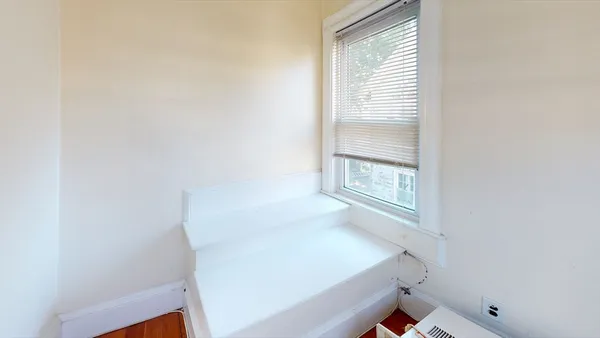 $3,950 | 47 Fairbanks Street, Unit 2, Boston, MA 02135