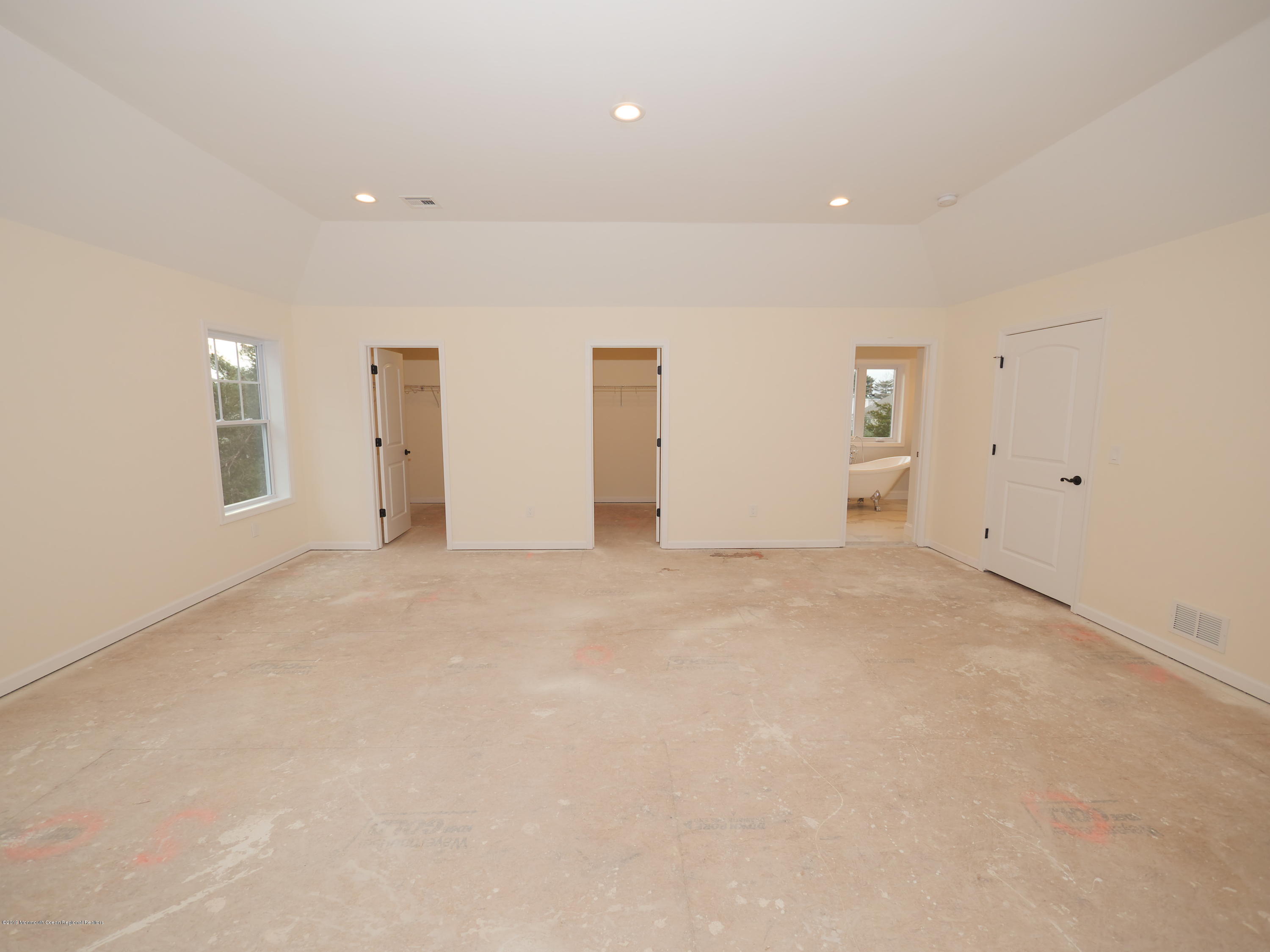 477 Line Road Aberdeen, NJ 07747 - Photo 18 of 39 P1221876