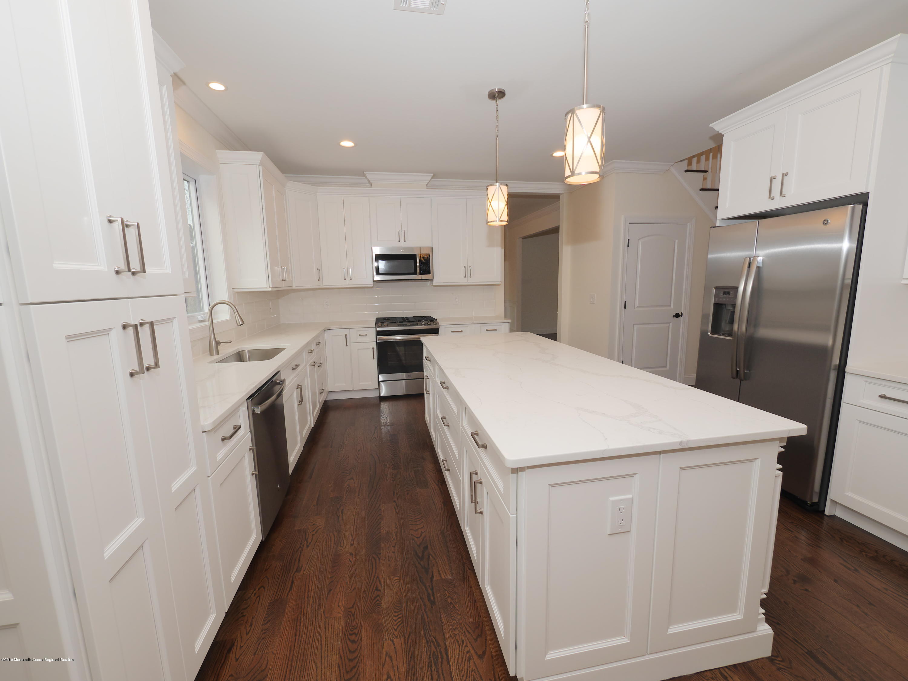 477 Line Road Aberdeen, NJ 07747 - Photo 31 of 39 P1221933