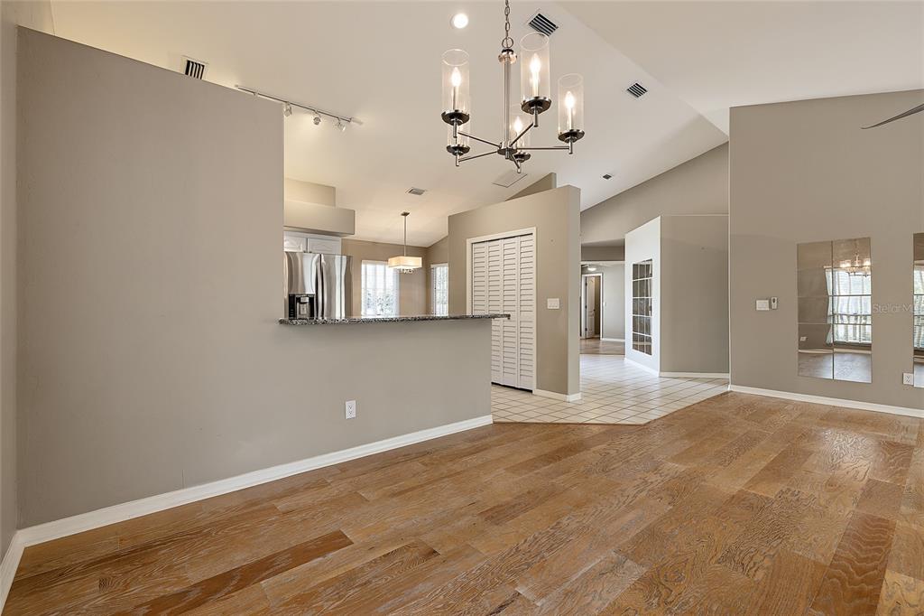 1128 Southwest 82 Terrace Gainesville, FL 32607 - Photo 11 of 37