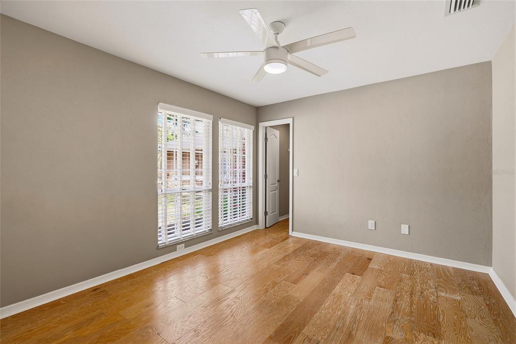 1128 Southwest 82 Terrace Gainesville, FL 32607 - Photo 17 of 37