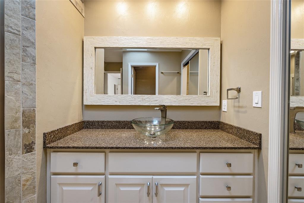 1128 Southwest 82 Terrace Gainesville, FL 32607 - Photo 26 of 37