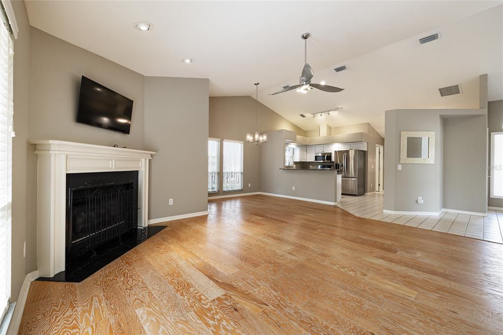 1128 Southwest 82 Terrace Gainesville, FL 32607 - Photo 8 of 37