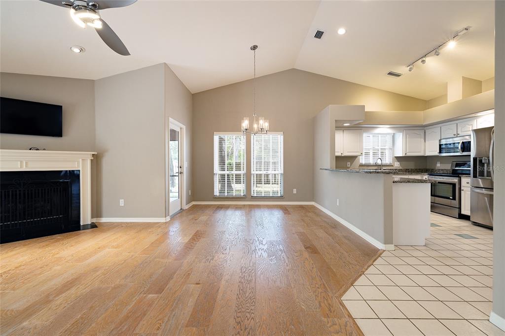 1128 Southwest 82 Terrace Gainesville, FL 32607 - Photo 9 of 37