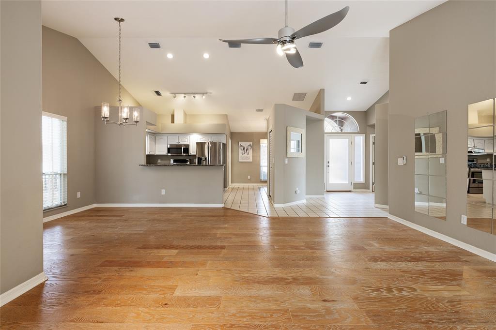 1128 Southwest 82 Terrace Gainesville, FL 32607 - Photo 10 of 37