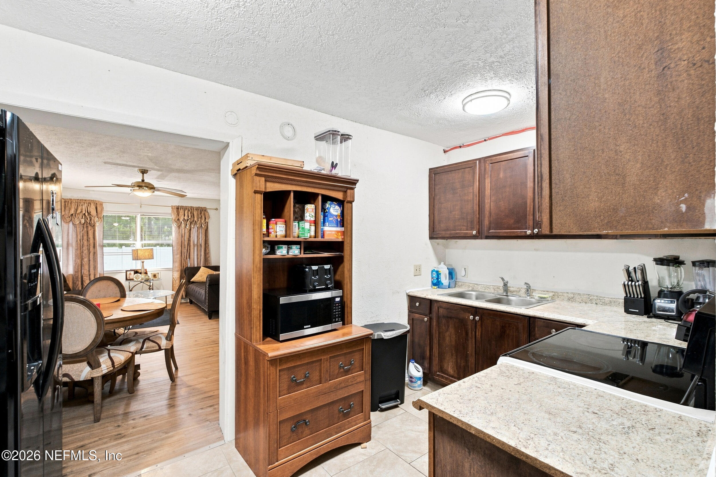 5613 Bree Road Jacksonville, FL 32209 - Photo 10 of 26 10_homeprimemedia-10