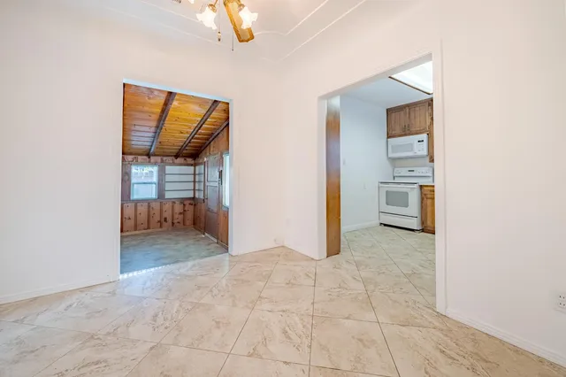 $360,000 | 2436 3rd Avenue, Merced, CA 95340