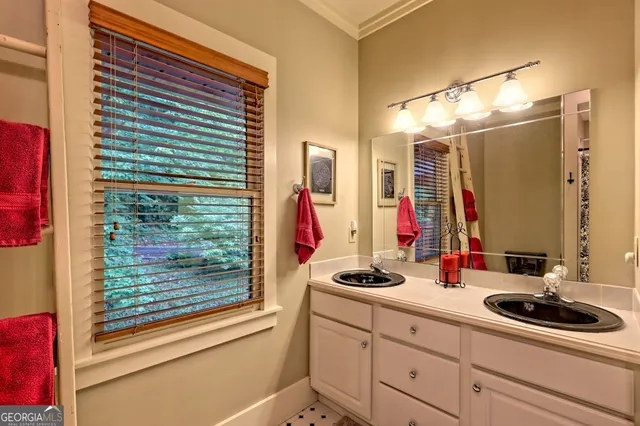 $1,075,500 | 160 Ridgepole Drive, Sky Valley, GA 30537