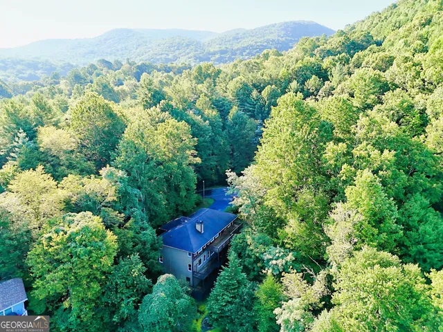 $1,075,500 | 160 Ridgepole Drive, Sky Valley, GA 30537