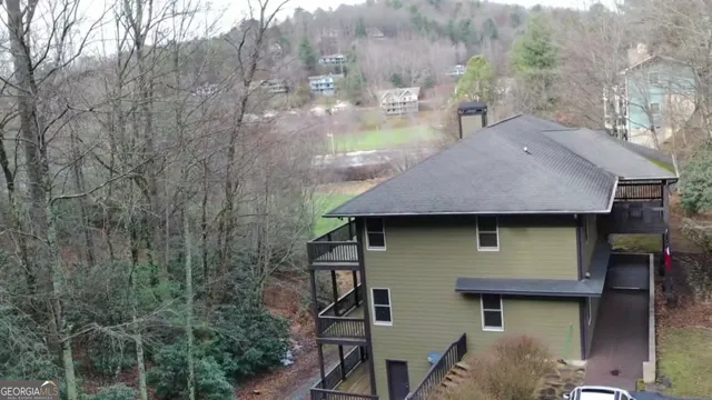 $1,075,500 | 160 Ridgepole Drive, Sky Valley, GA 30537