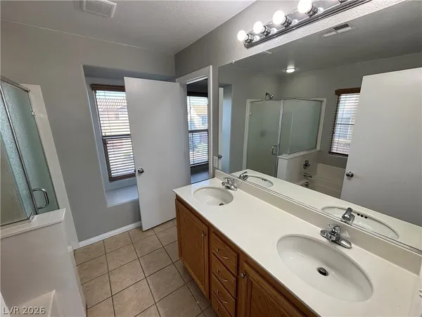 $2,195 | 10729 West Broxden Junction Avenue, Las Vegas, NV 89166