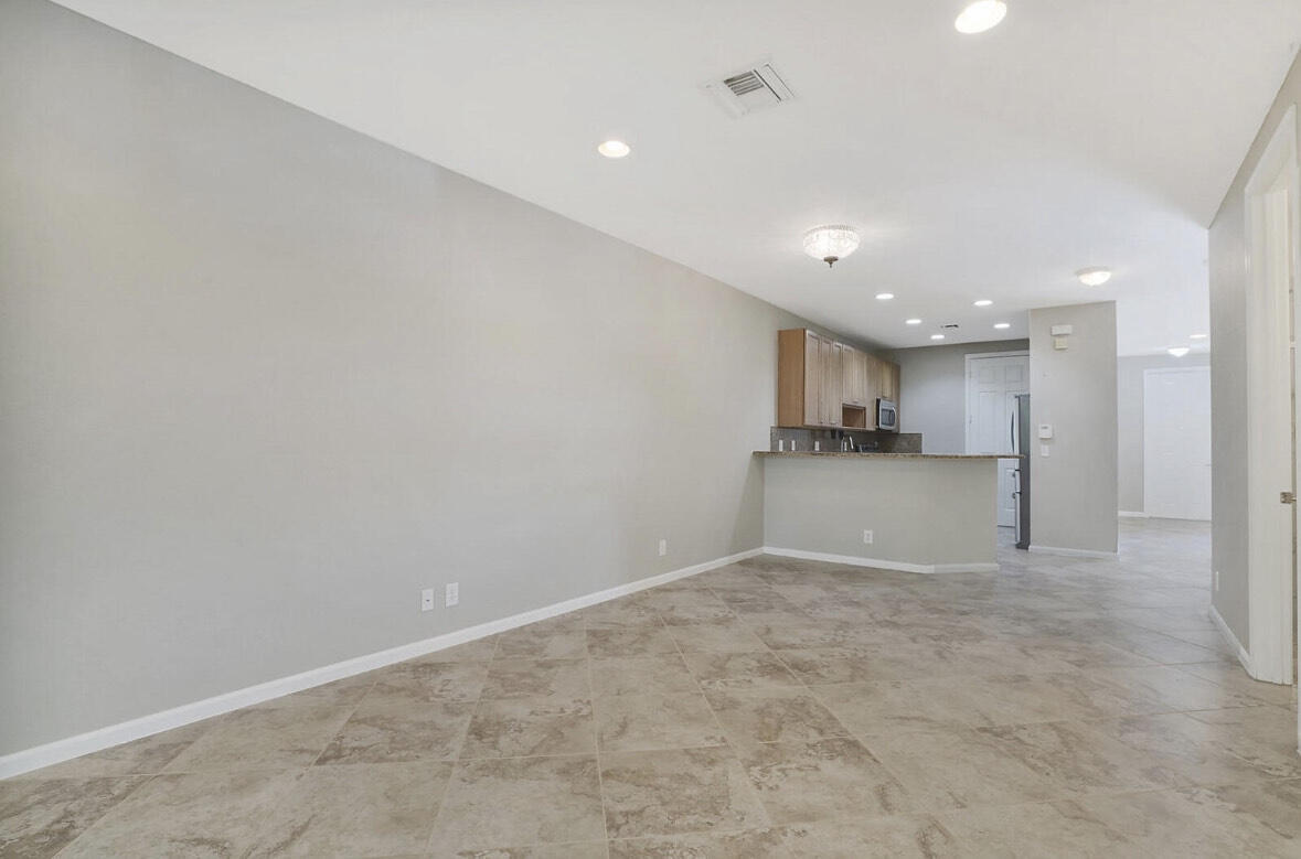 16097 Poppy Seed Circle, Unit 1905 Delray Beach, FL 33484 - Photo 13 of 29 D13