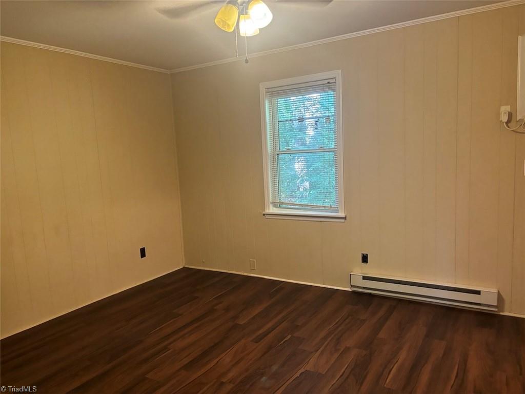 4295 Brownsboro Road, Unit 4 Winston-Salem, NC 27106 - Photo 4 of 5