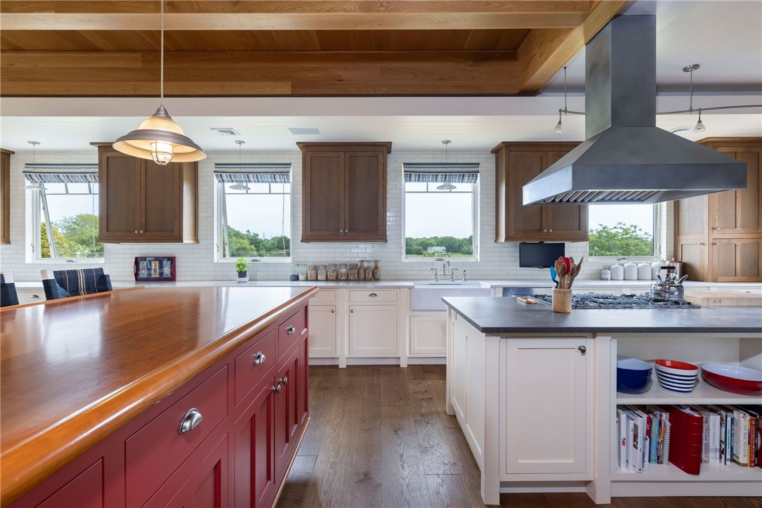 30 Avondale Road Westerly, RI 02891 - Photo 19 of 50