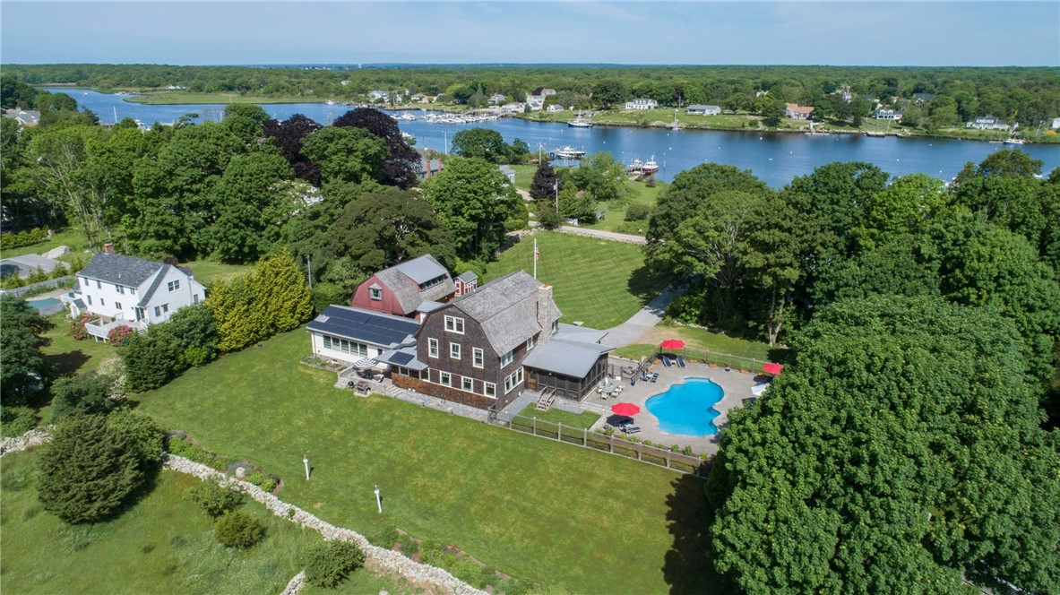 30 Avondale Road Westerly, RI 02891 - Photo 2 of 50