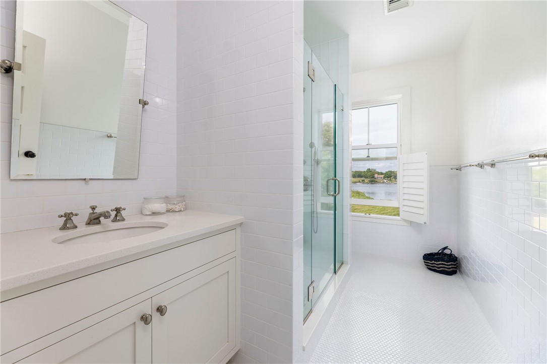 30 Avondale Road Westerly, RI 02891 - Photo 32 of 50