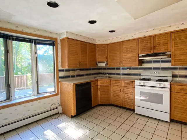 $4,000 | 13 Oxbow Road, Natick, MA 01760