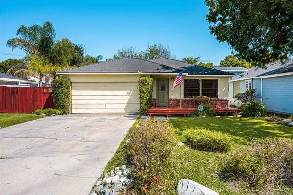 $2,525,000 | 20282 Bayview Avenue, Newport Beach, CA 92660