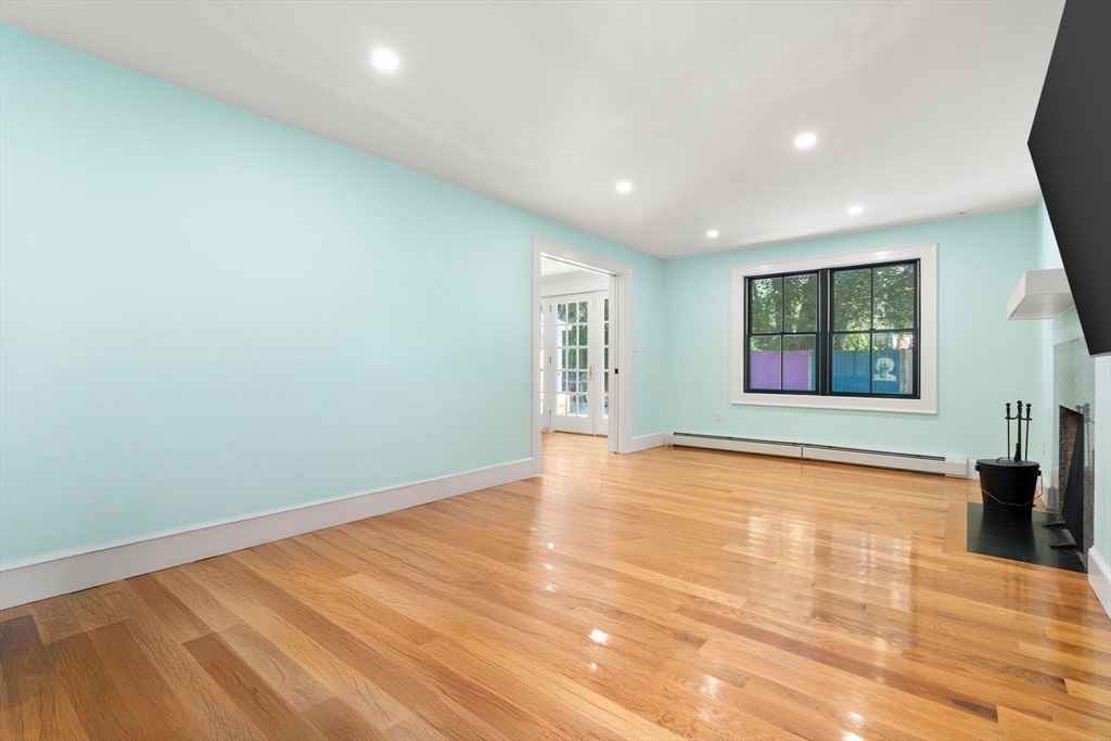 4 Dornell Road Ipswich, MA 01938 - Photo 14 of 41