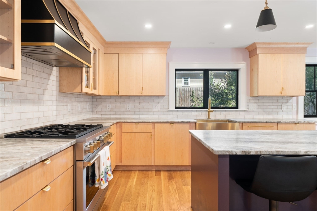 4 Dornell Road Ipswich, MA 01938 - Photo 5 of 41