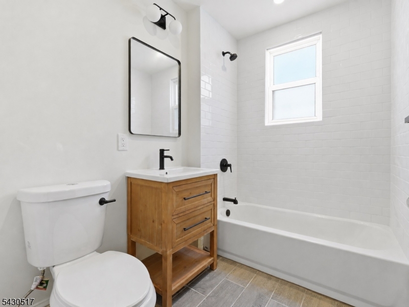 265 North 17th Street, Unit 2R Bloomfield, NJ 07003 - Photo 5 of 8