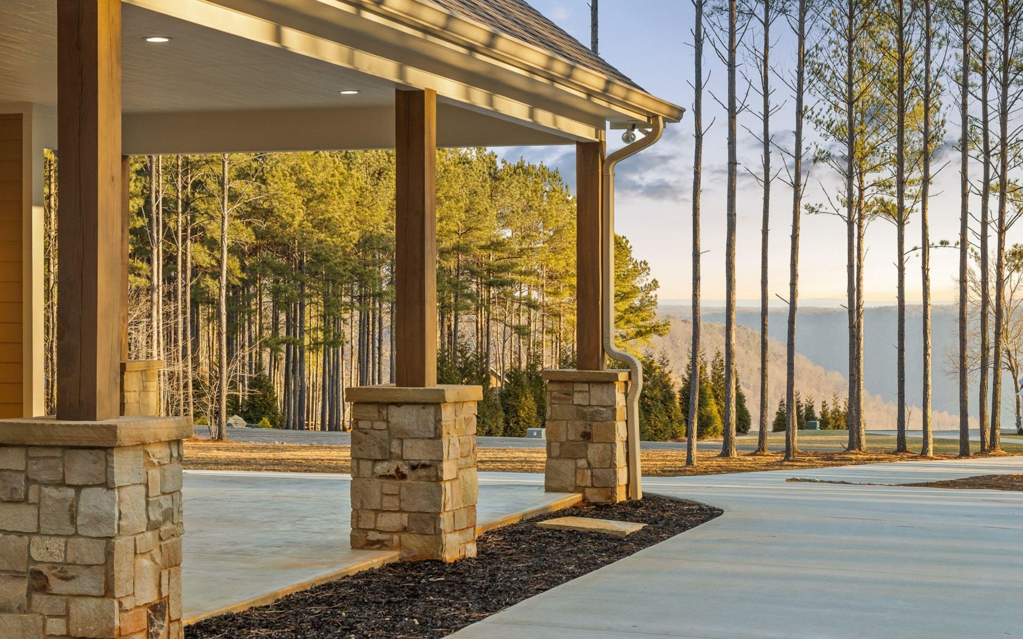 220 High Point Lane Jasper, TN 37347 - Photo 5 of 59