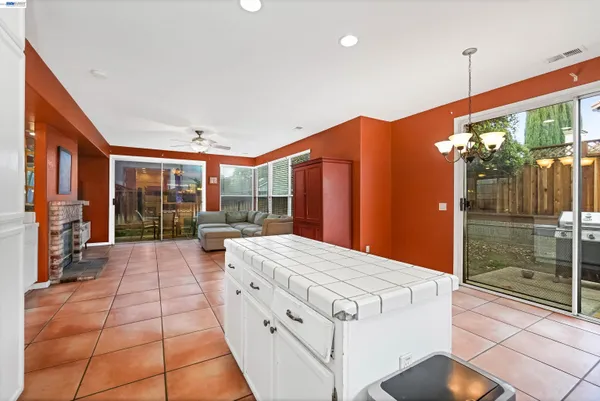 $675,000 | 2065 Seville Drive, Tracy, CA 95377