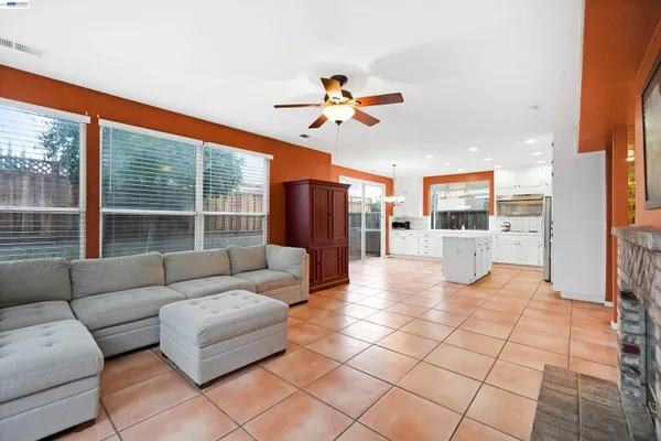 $675,000 | 2065 Seville Drive, Tracy, CA 95377