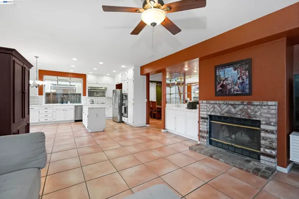 $675,000 | 2065 Seville Drive, Tracy, CA 95377