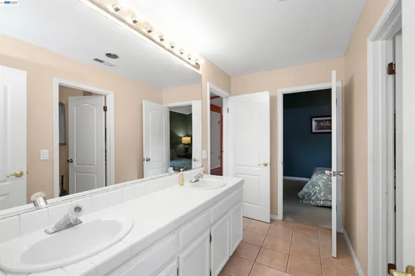 $675,000 | 2065 Seville Drive, Tracy, CA 95377