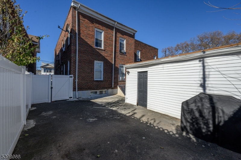 427 North 12th Street Newark, NJ 07107 - Photo 47 of 50 a view of a house with a yard
