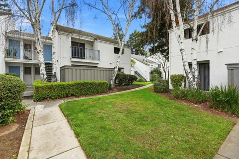 $425,000 | 1055 North Capitol Avenue, Unit 169, San Jose, CA 95133