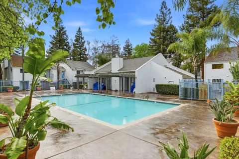 $425,000 | 1055 North Capitol Avenue, Unit 169, San Jose, CA 95133