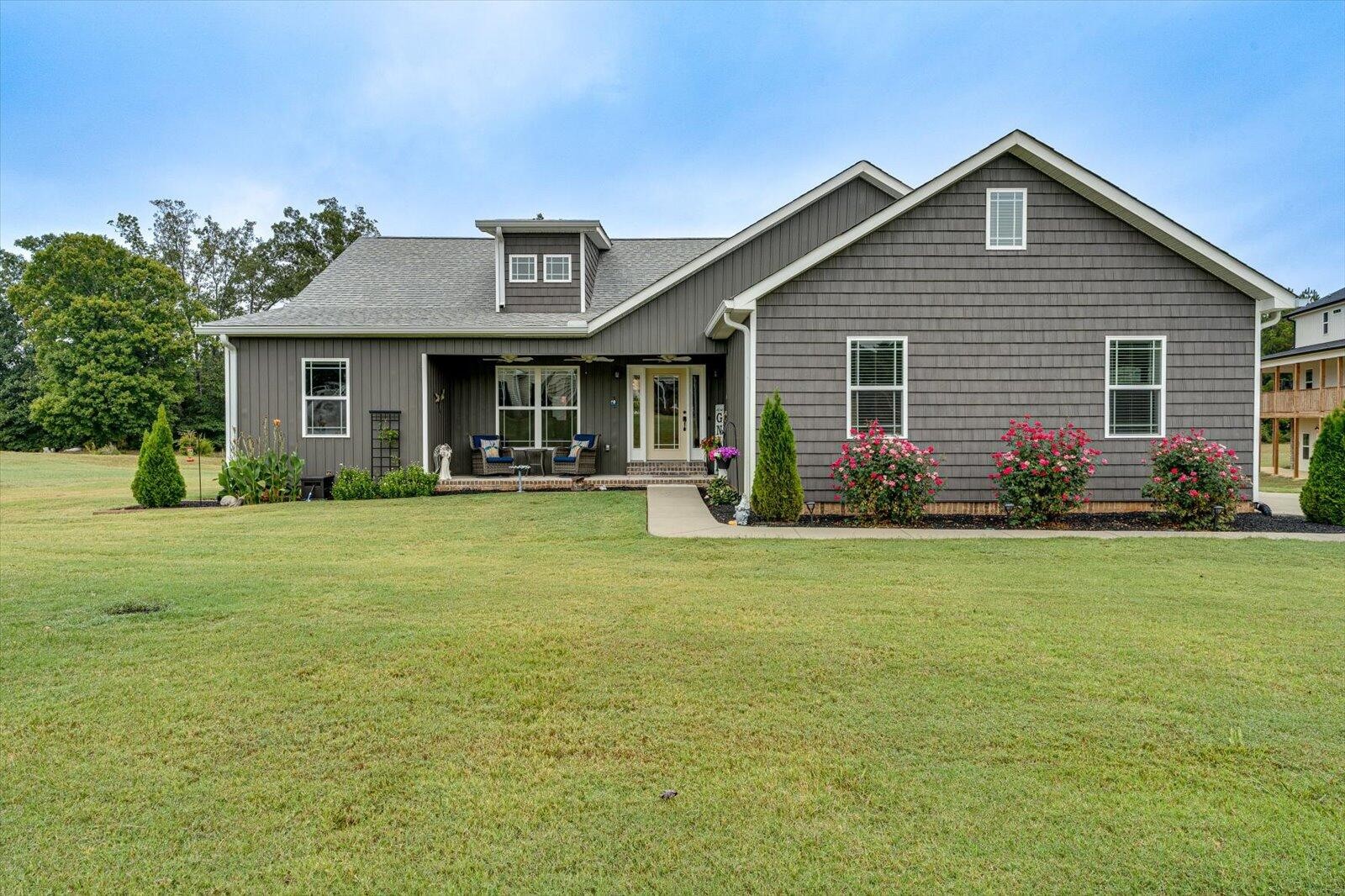 143 Hunters Way Benton, TN 37307 - Photo 1 of 29 Gallery Image 1