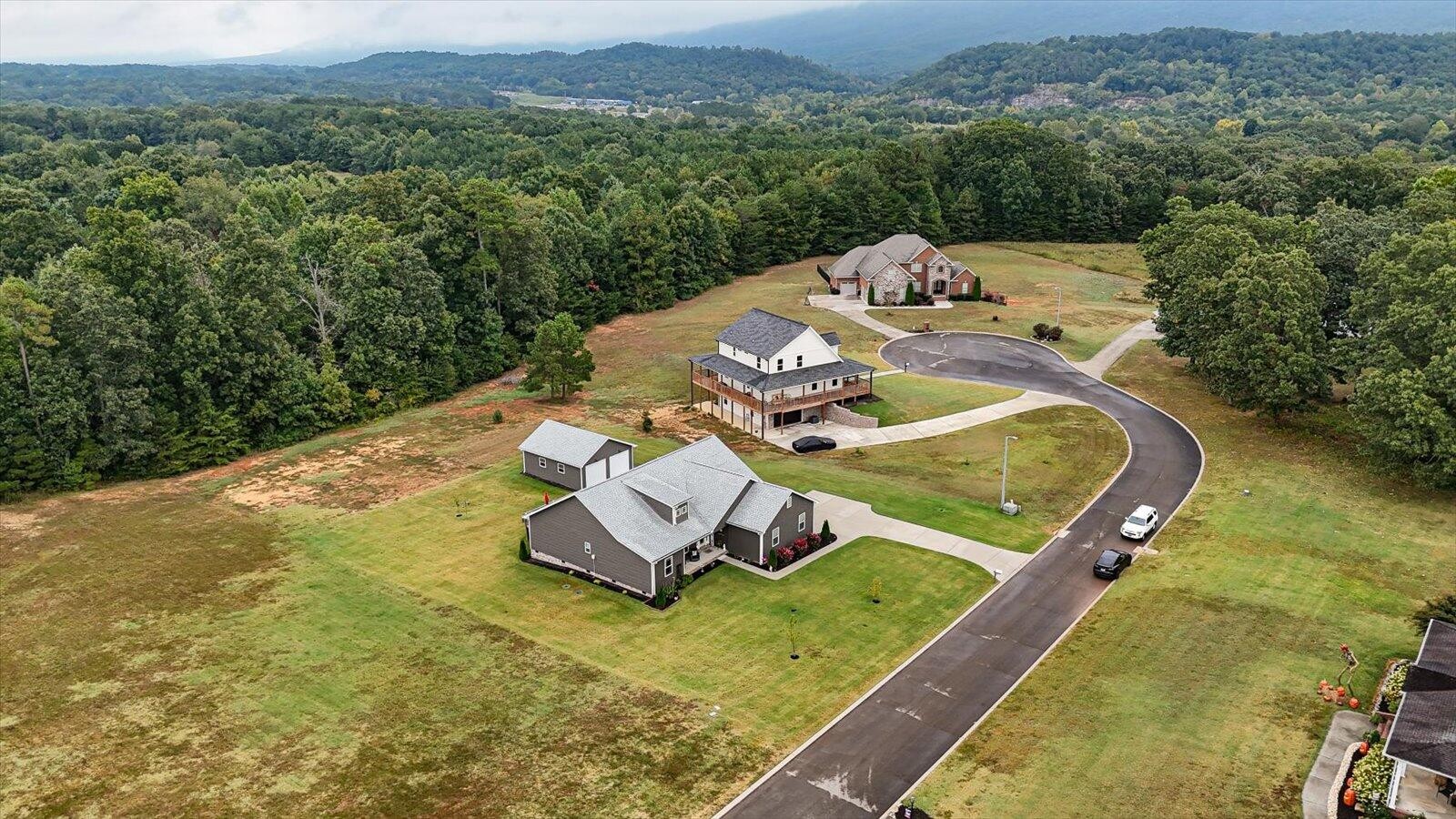 143 Hunters Way Benton, TN 37307 - Photo 28 of 29 Gallery Image 28