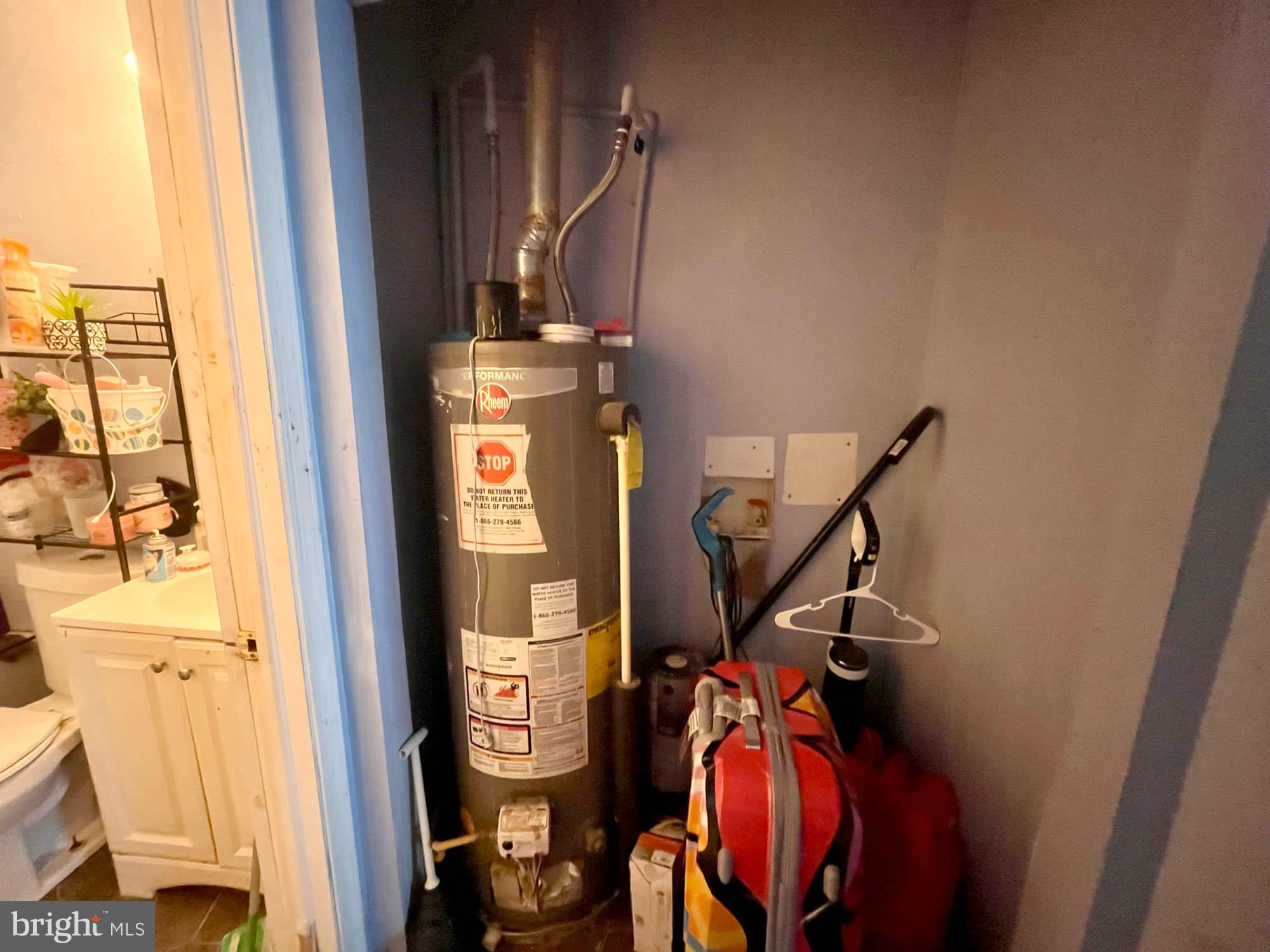 1725 Earhart Road Baltimore, MD 21221 - Photo 10 of 48 a view of walk in closet with clothes